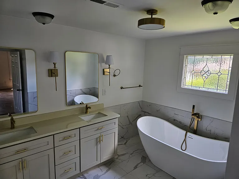 3020 Laurinburg Cir — Photo 17