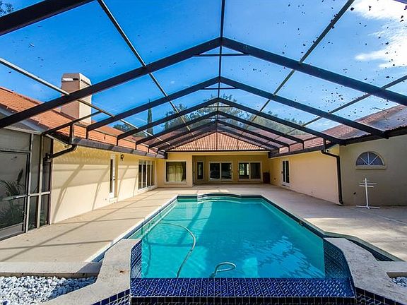 3rd image of 6208 Wynfield Ct