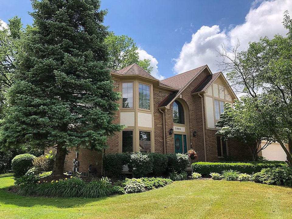 1st image of 2886 Wagonwheel Dr