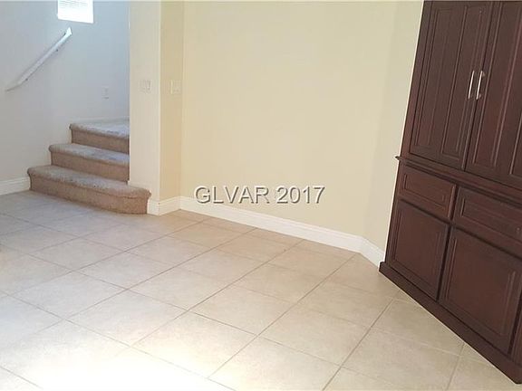 3rd image of 10455 Baby Bud St