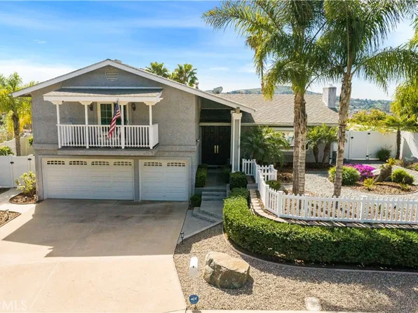 10021 Bonnie Vista Dr, La Mesa, CA 91941