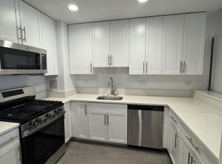 9745 Queens Blvd APT 601, Rego Park, NY 11374