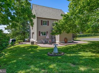 4221 Main Rd W, Emmaus, PA 18049