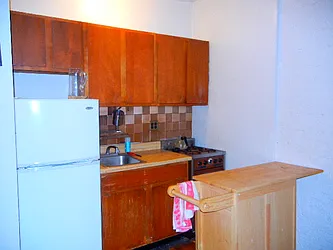Rented by Brooklyn Heights Real Estate Inc