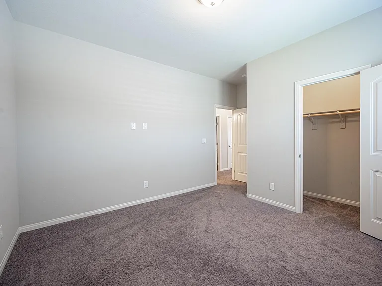 6198 Hays Cove Ct — Photo 31