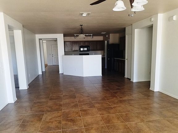 5th image of 5903 E Tercel Dr