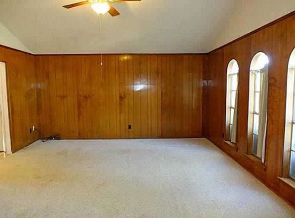 5th image of 7704 Chasewood Dr