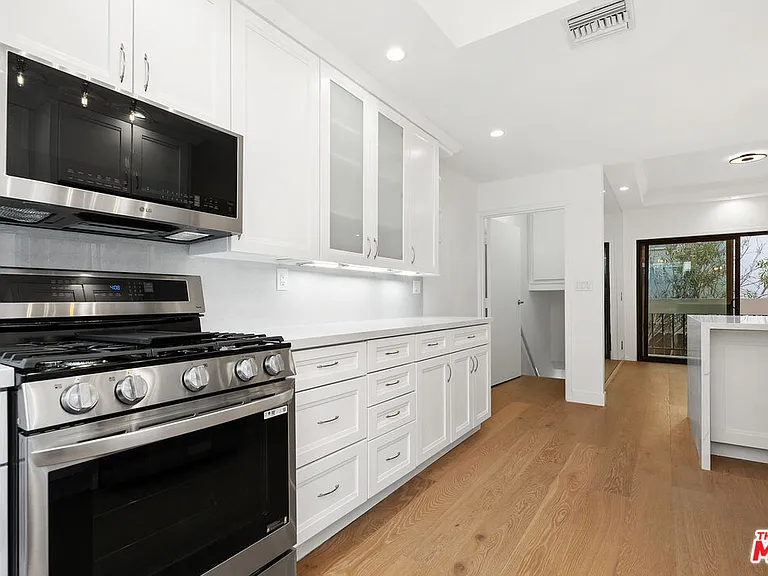 234 S Tower Dr #2 — Photo 20