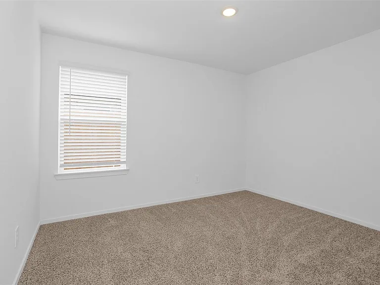 3518 Grassland Dr — Photo 21