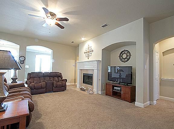 4th image of 12214 Limestone Dr