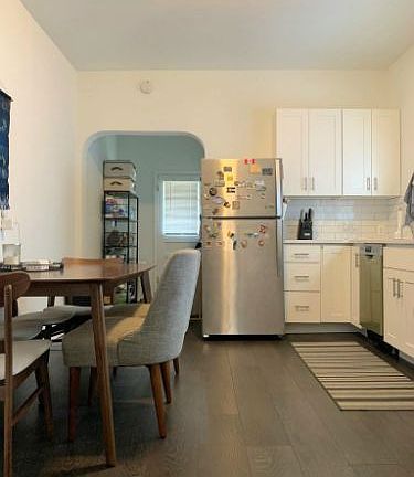 4th image of 104 Cottage St Floor 2
