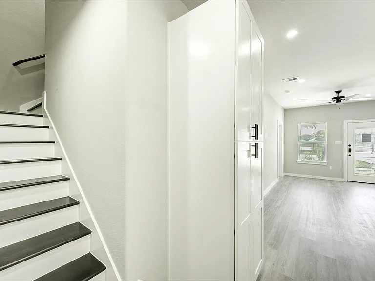 8157 Tate St #B — Photo 13