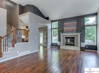 16404 Jefferson St, Omaha, NE 68135