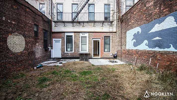 Rented by Nooklyn NYC LLC | media 67