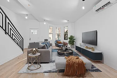 4042 Hubbard Place, #TWNHS