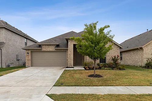 810 Mildren Ln Photo 1