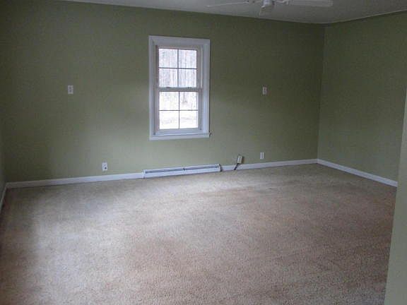 4th image of 13955 Apple Dr