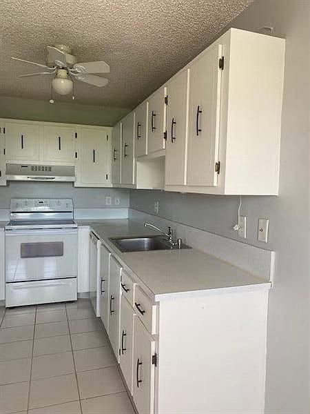 1st image of 1730 NW 18th Ave APT 203