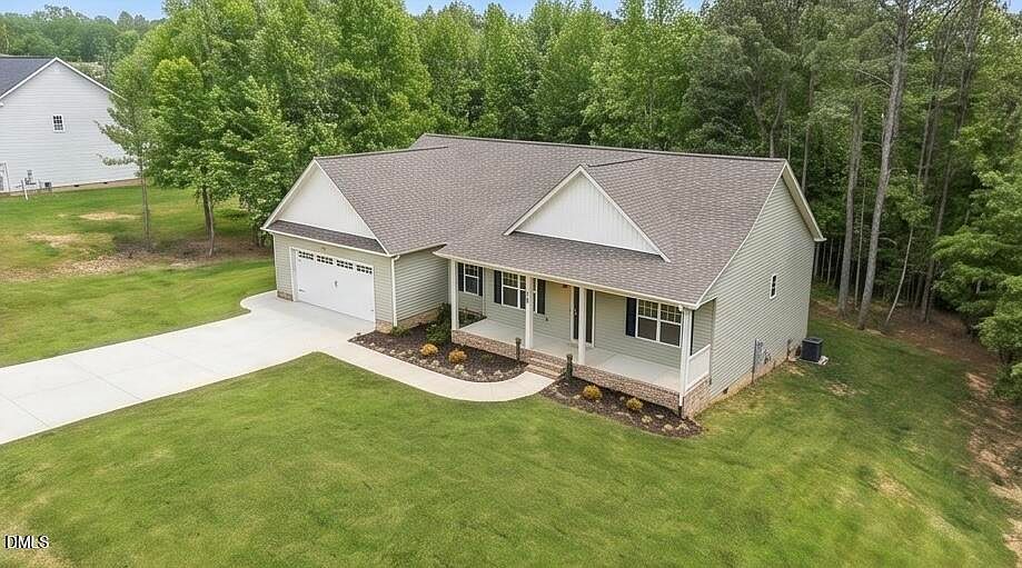 1st image of 95 Leisure Ln
