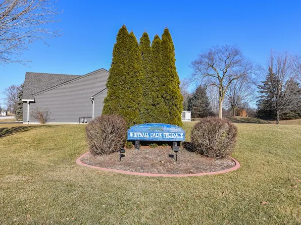 7730 West Maple Ridge COURT, Franklin, WI 53132