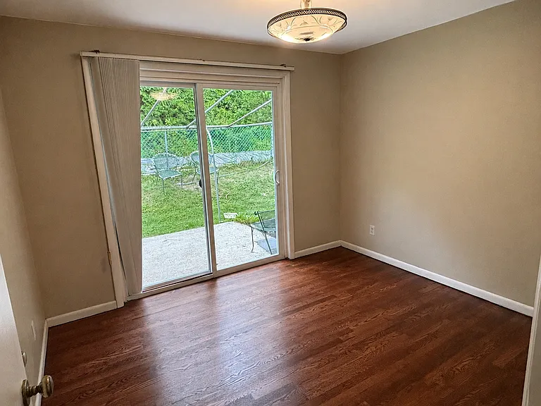 2321 Coulter Rd — Photo 7