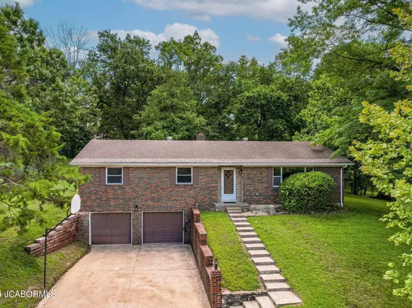2431 Parkcrest Dr, Jefferson City, MO 65101