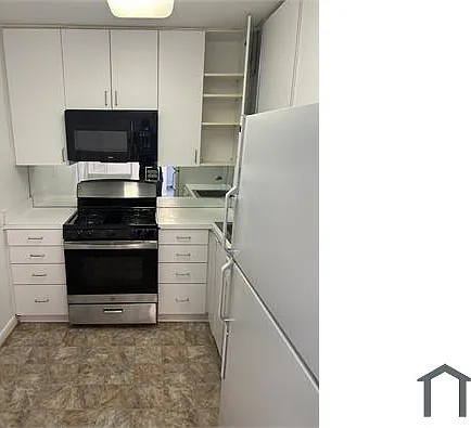 1215 Oakhurst Pl — Photo 4