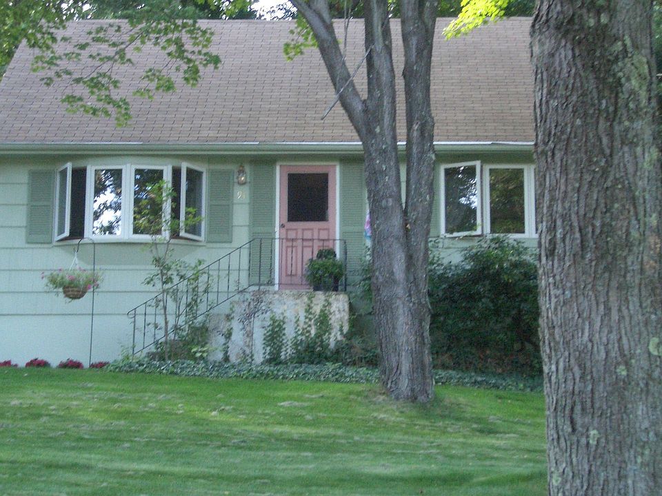 1st image of 93 Glenstone Dr