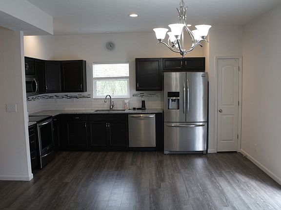 4th image of 3241 Maitland Dr
