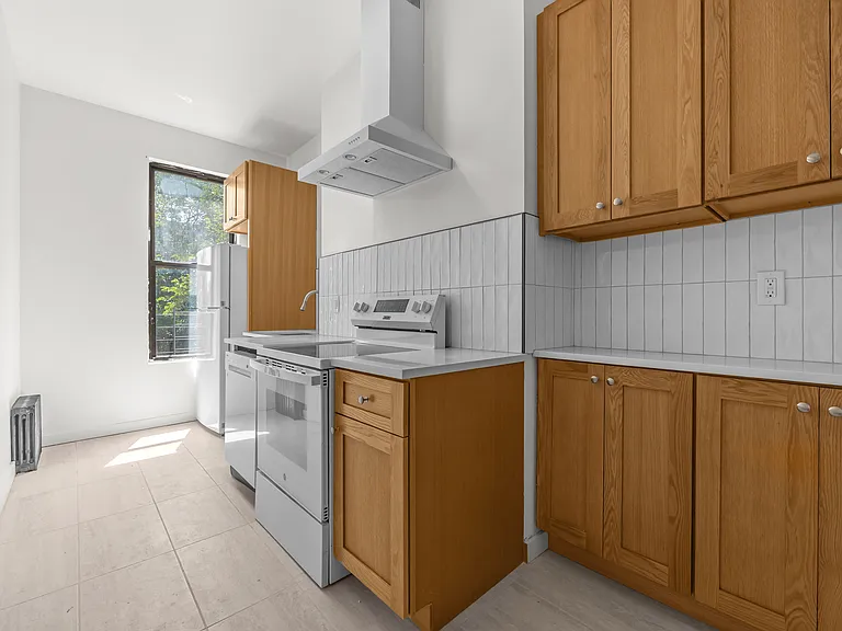 1196 Greene Ave #2 — Photo 2