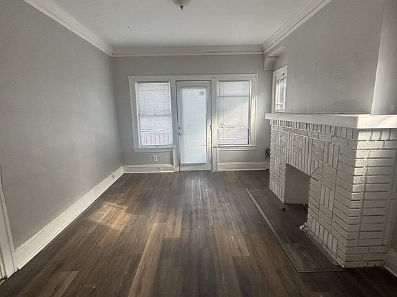 2nd image of 3320 E 139th St APT 3