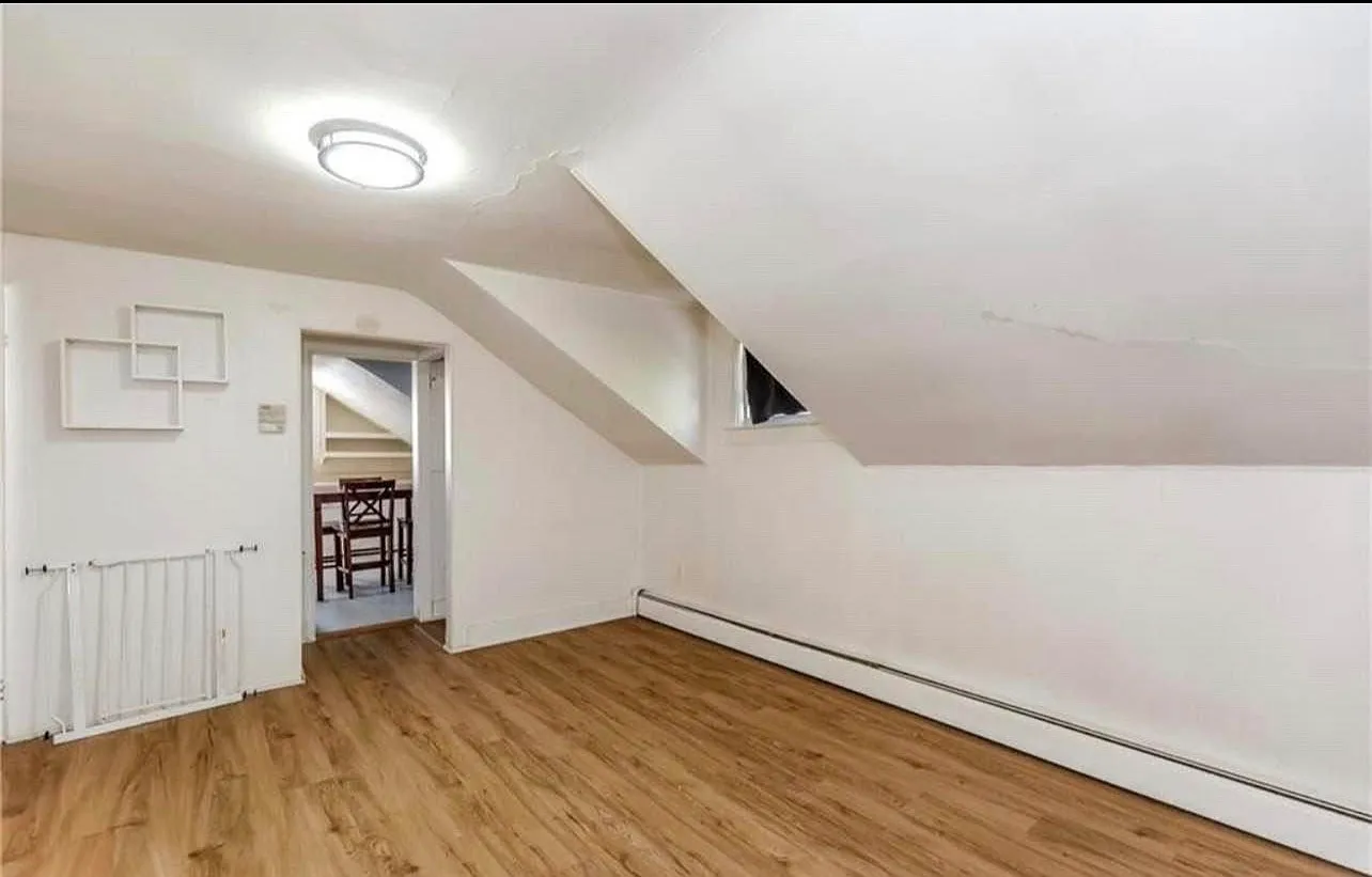 2 bed, 500 sqft, $1,500 — Photo 1