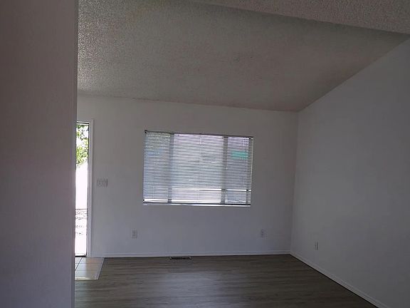 4th image of 6400 E Copper Hill Dr