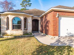 19611 Fairway Island Dr, Humble, TX 77346