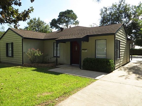 2nd image of 519 22nd St