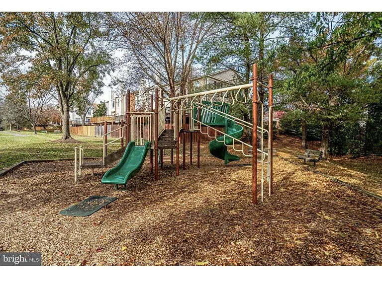 6584 Sand Wedge Ct — Photo 23