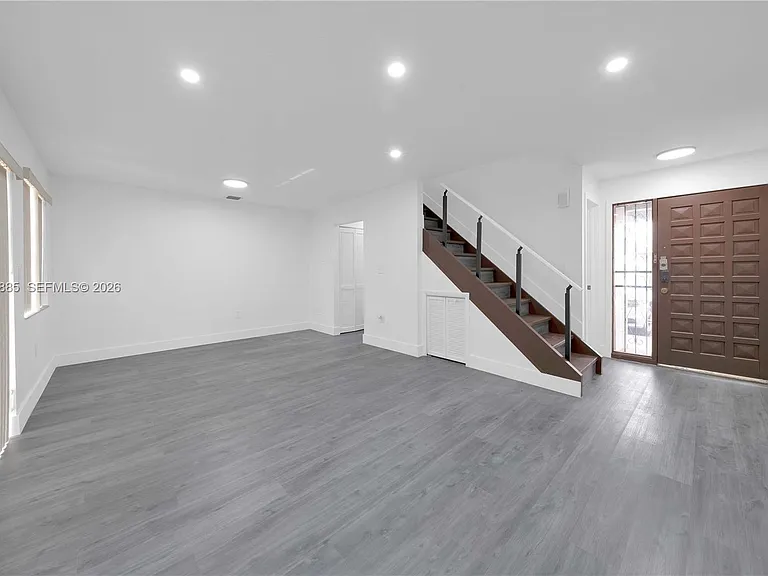 1535 SW 122nd Ave #3-7 — Photo 3