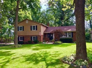 2000 Old Oak Dr, West Lafayette, IN 47906