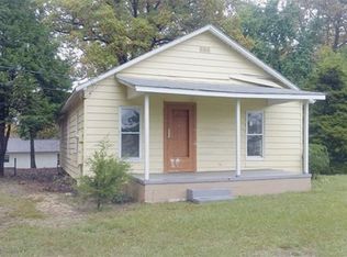 2410 13th Ave SW, Hickory, NC 28602