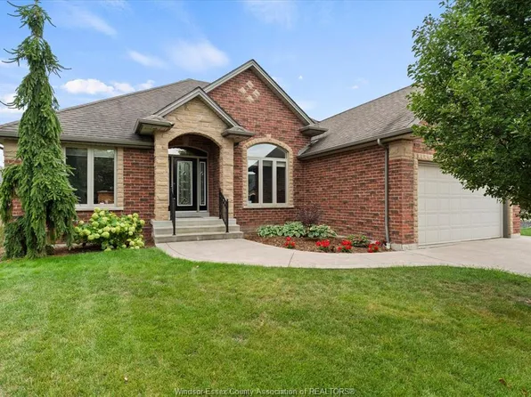 1031 Huntington Blvd, Lakeshore, ON N0R 1A0