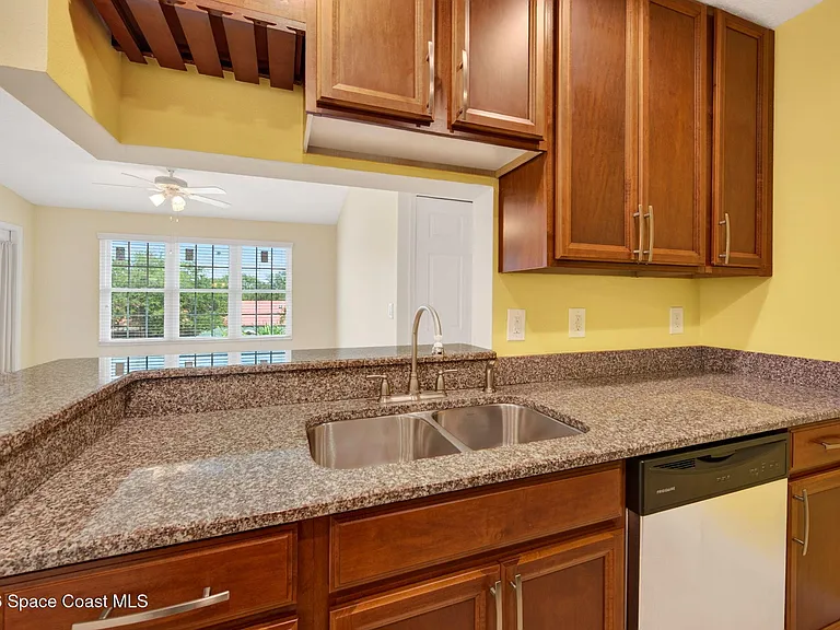 7667 N Wickham Rd #219 — Photo 6