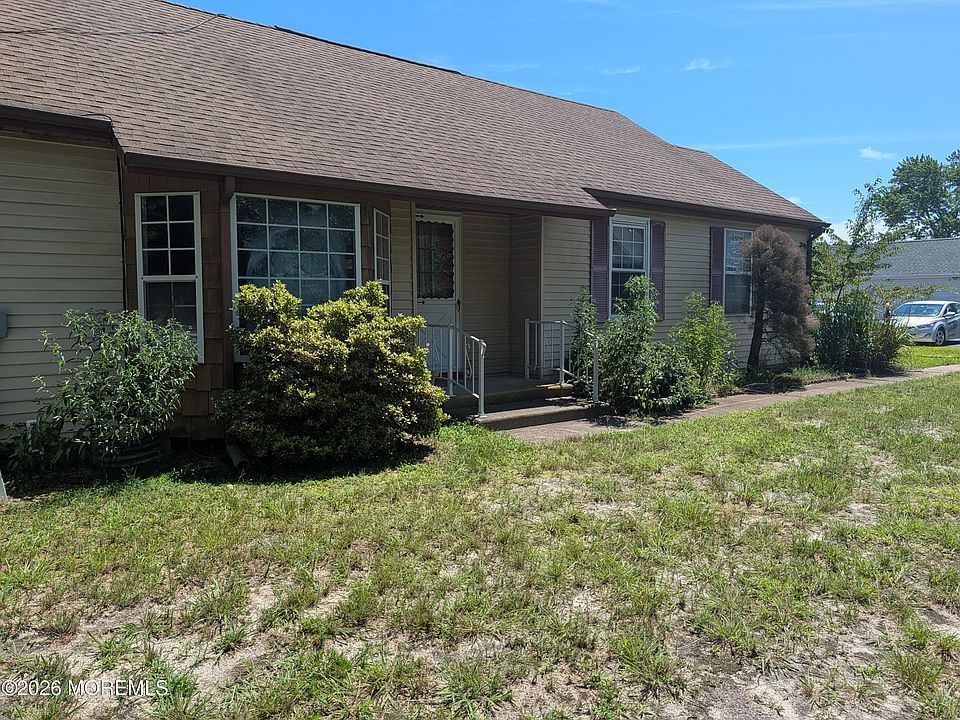 2nd image of 16A Ashley Road #63