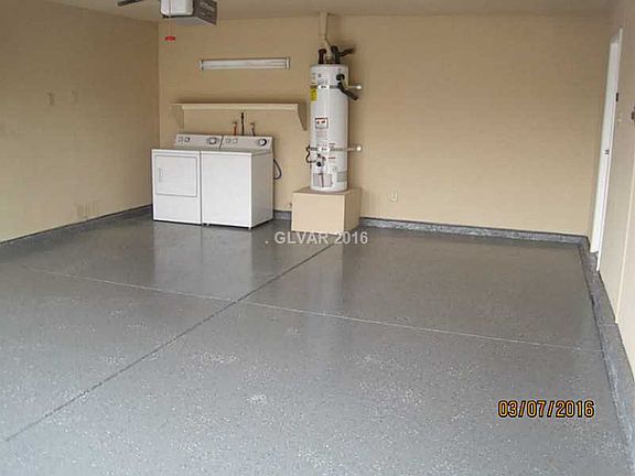 5th image of 1585 Calabria Dr