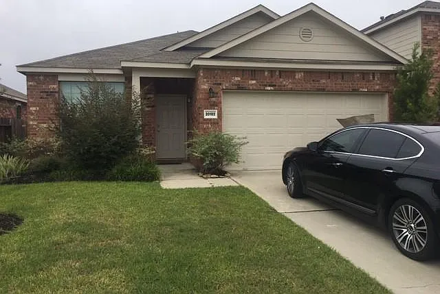 20102 Linden Spruce Ln — Photo 1