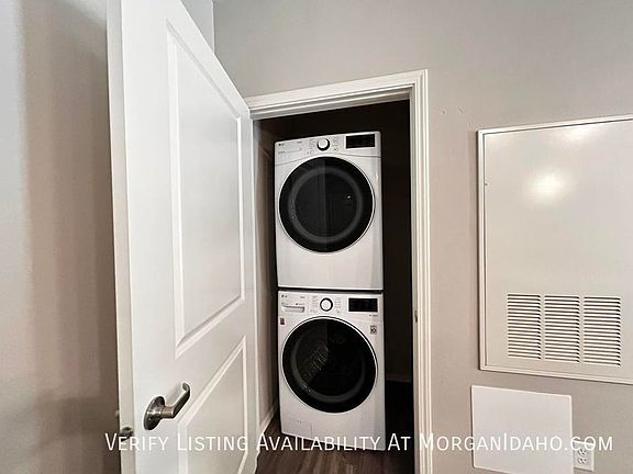 5th image of 1017 S Elder St #101