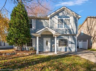 3535 Woodland Ave, Royal Oak, MI 48073