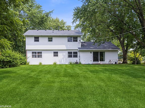 3rd image of 12341 W Warren Dr