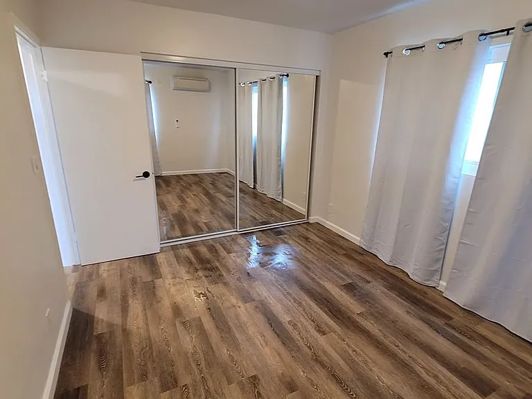 6051-6053 Hillandale Dr — Photo 16