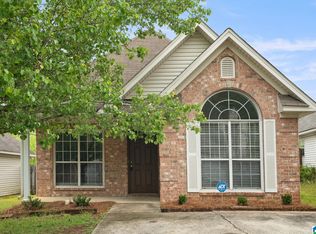 4079 Forest Lakes Rd, Sterrett, AL 35147