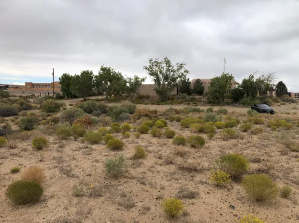 19 Vista Larga, Belen, NM 87002
